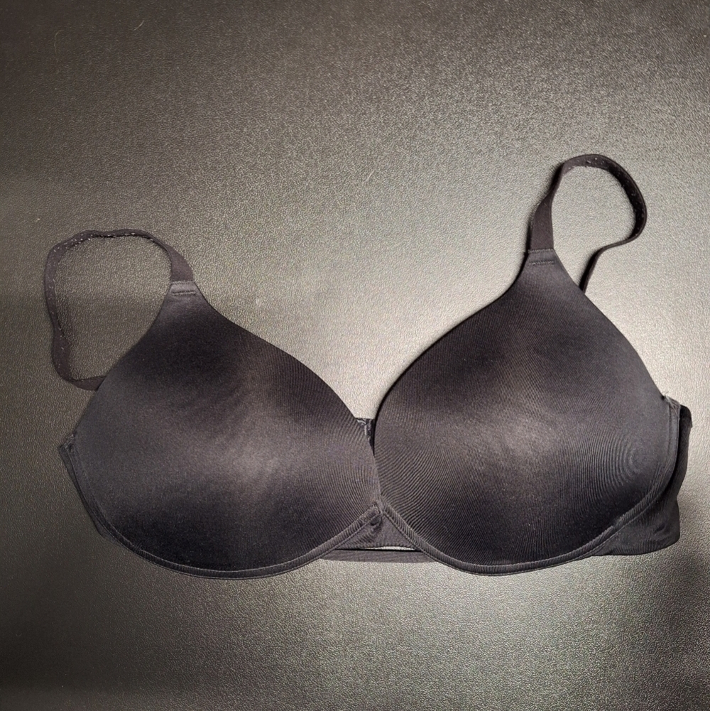 Hanes Black Bra with Adjustable Strap